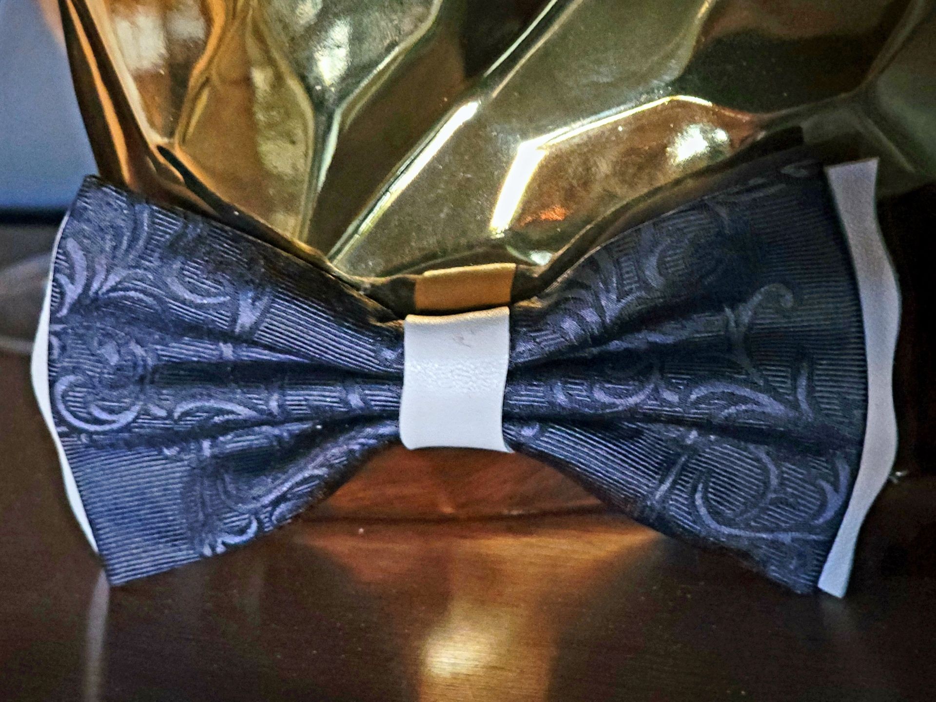 The Horace Bowtie by HipBows